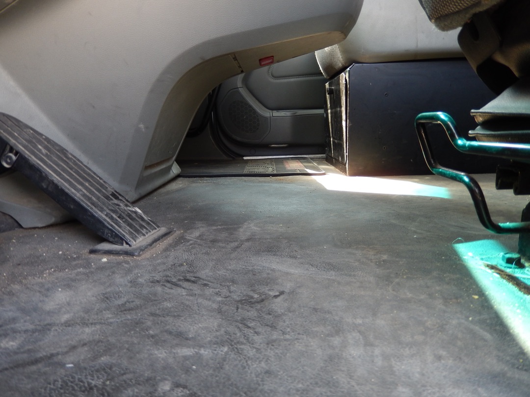 2017 KENWORTH T680 - Image 24